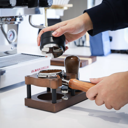 Barista Walnut Tamping Station V2